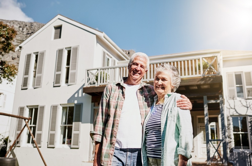 What does the national budget say about residence permits for retired non-citizens?